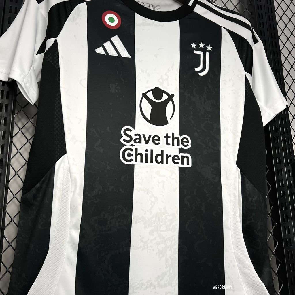 Juventus 24/25 Home Jersey