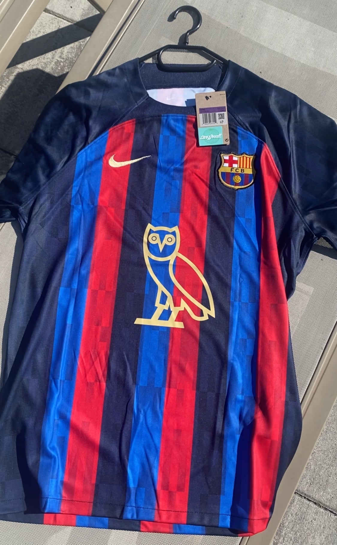 Barcelona 22/23 "Barcelona x OVO Drake" Jersey