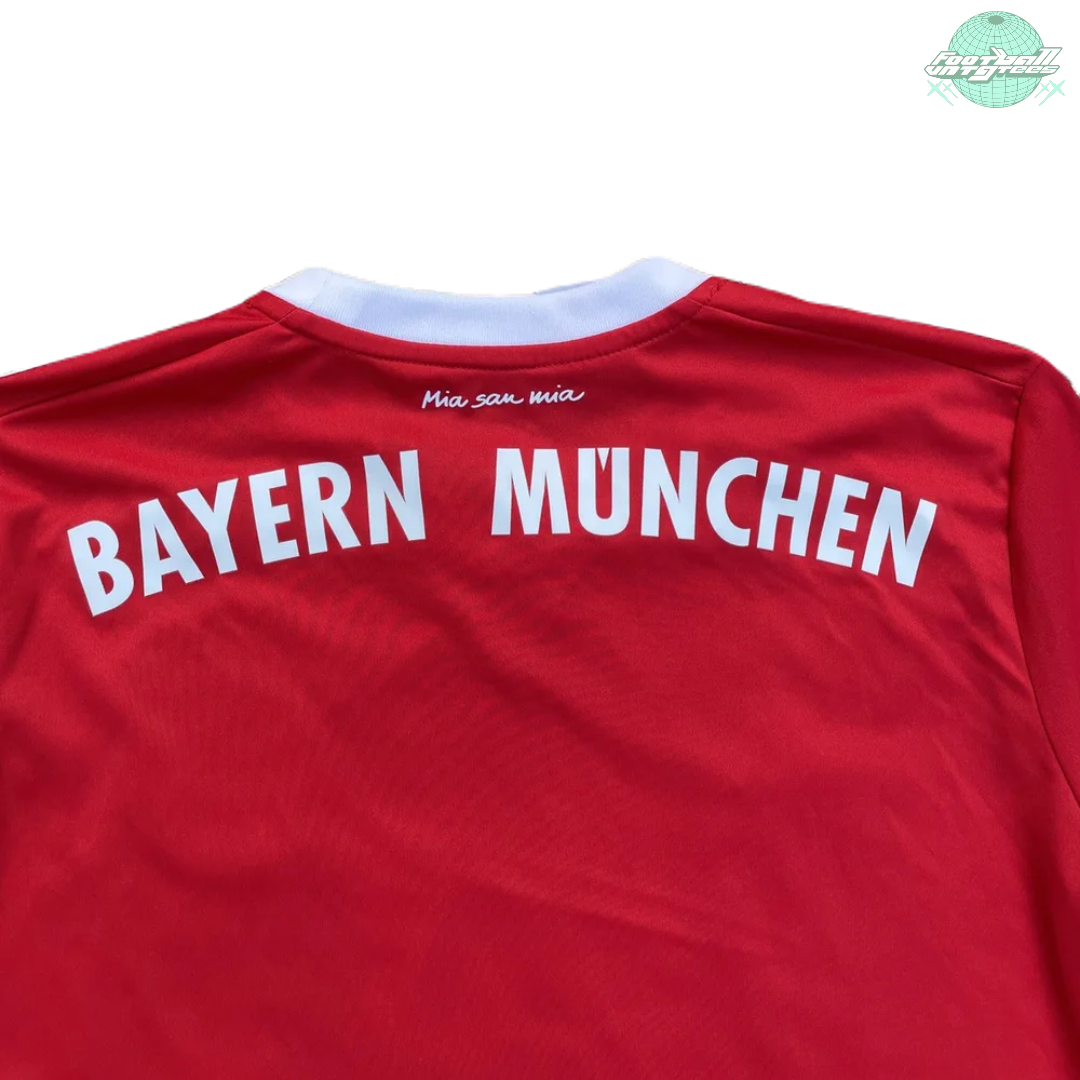 Bayern München 2017/18 Vintage Jersey