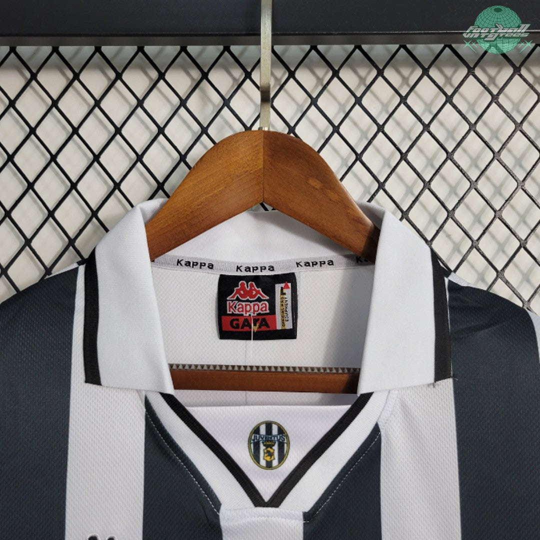 Juventus 1996/97 Vintage Jersey